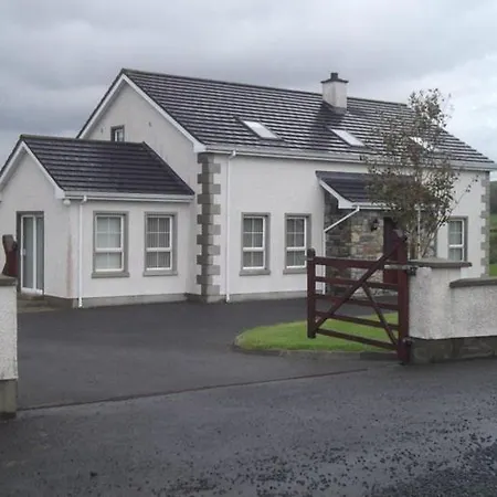 Ashwood Donegal Lägenhet *